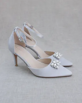 Evening Heels with Rectangular Brooch